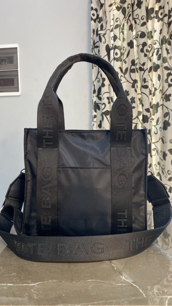 Cartera Carmina Impemeable Totebag